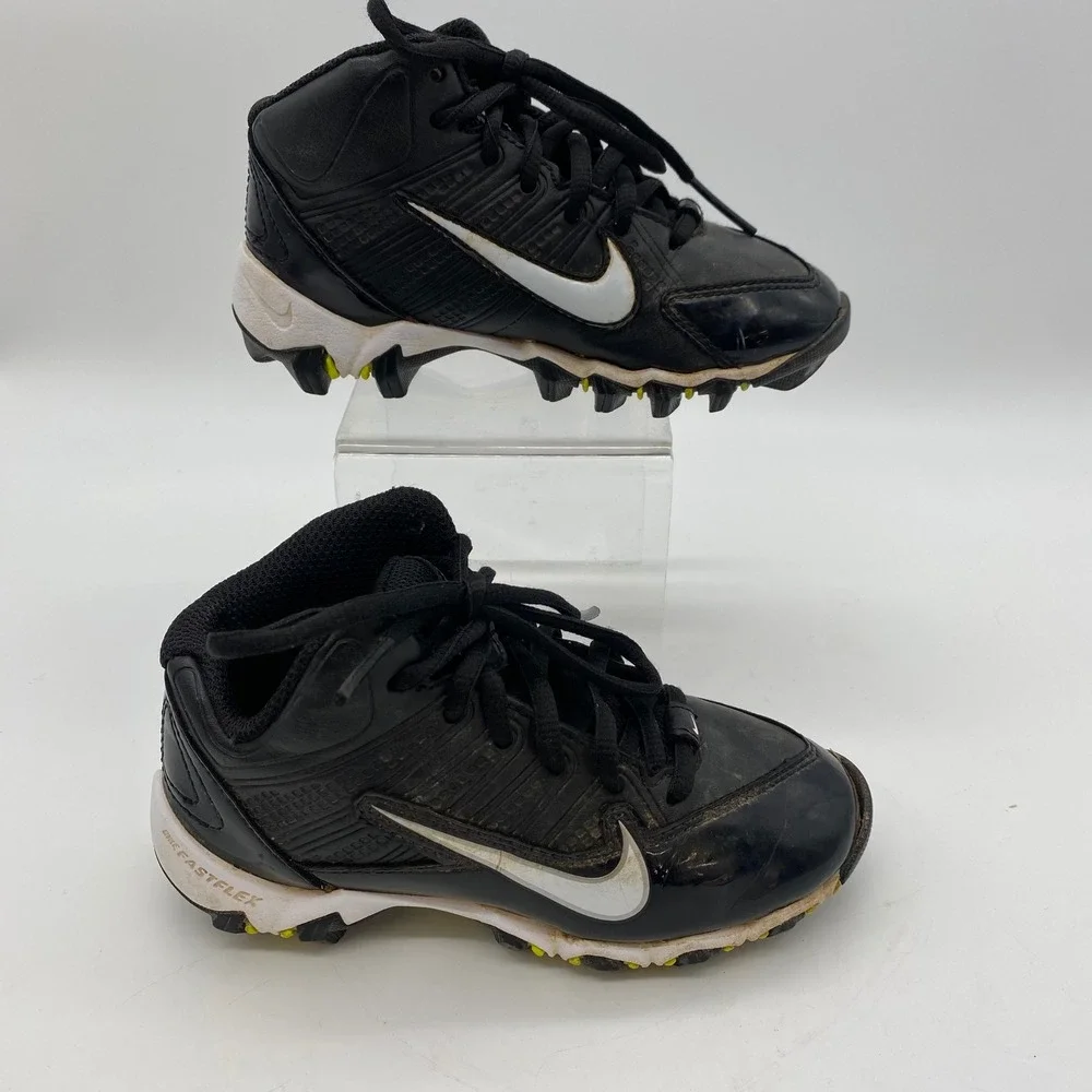 Nike Alpha Shark 2 Football Cleats Kids 10C Black White 642771-001 Fastflex